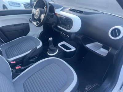 Renault Twingo 1.0 SCe Live (9)
