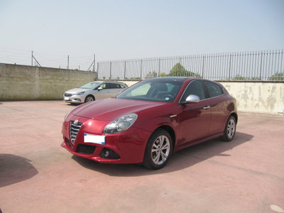 Alfa Romeo Giulietta 1.6 JTDm-2 Exclusive (2)