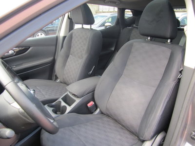 Nissan Qashqai 1.5 dCi N-Connecta (18)