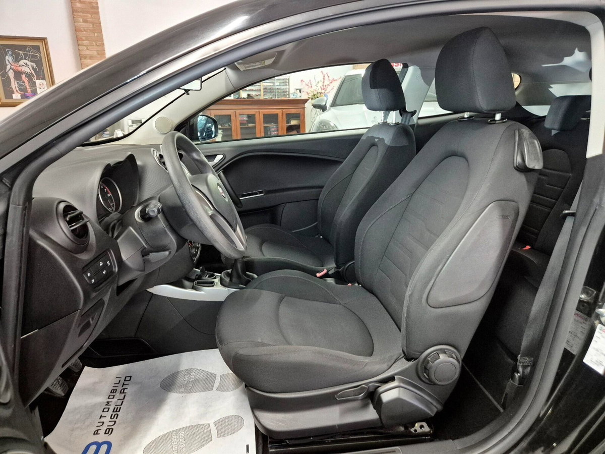 Alfa Romeo MiTo 1.4 70 CV 8V Progression (5)
