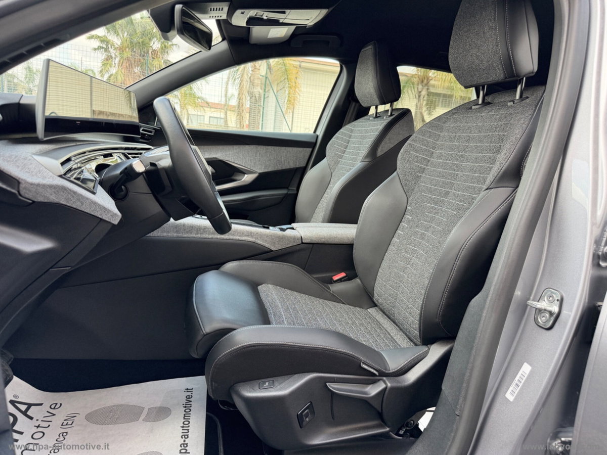 Peugeot 3008 1.2 hybrid 48V Allure Pack 136cv e-dcs6 (10)