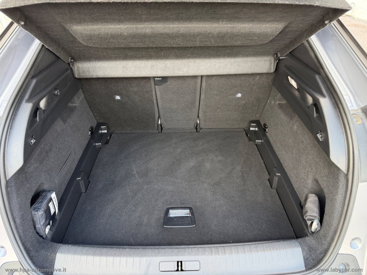 Peugeot 3008 1.2 hybrid 48V Allure Pack 136cv e-dcs6 (16)