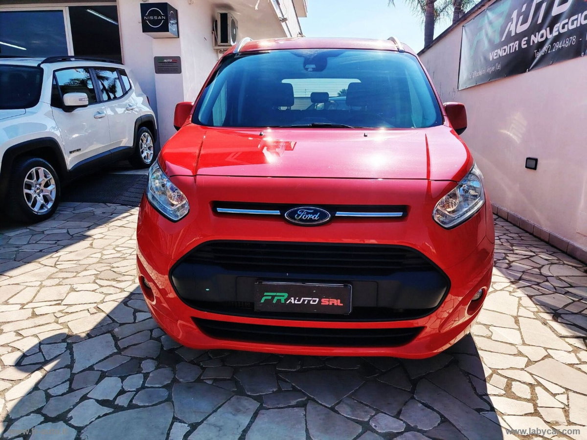 Ford Tourneo Connect 1.5 TDCi 120 CV Plus (2)