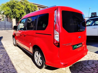 Ford Tourneo Connect 1.5 TDCi 120 CV Plus (7)