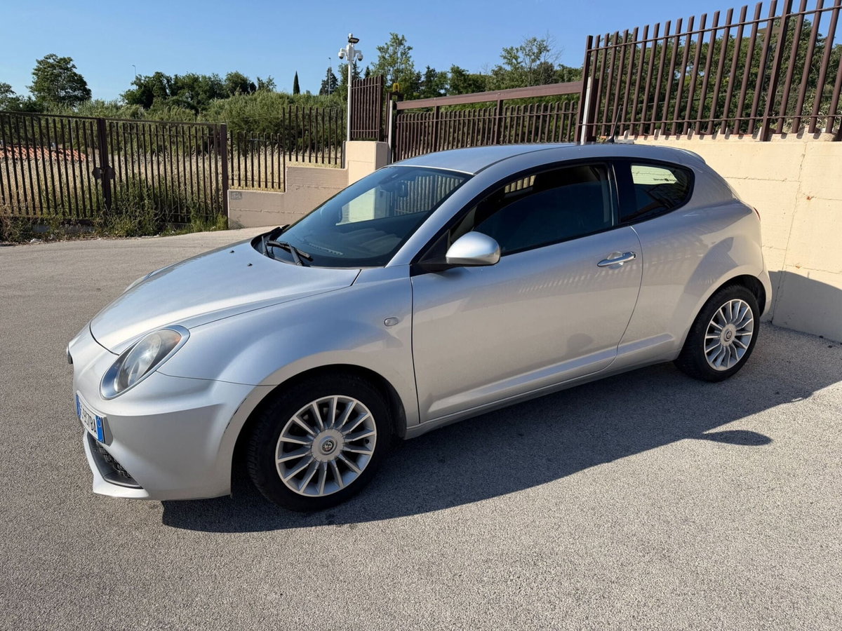 Alfa Romeo MiTo 1.4 T 120 CV GPL Urban (4)
