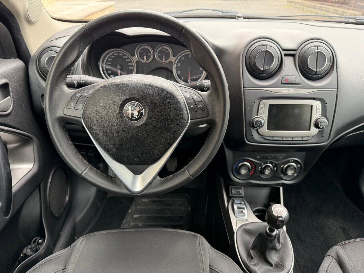 Alfa Romeo MiTo 1.4 T 120 CV GPL Urban (9)