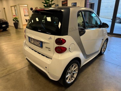 smart Fortwo 800 40 kW coupé passion cdi (4)
