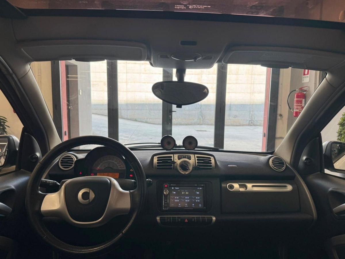 smart Fortwo 800 40 kW coupé passion cdi (8)