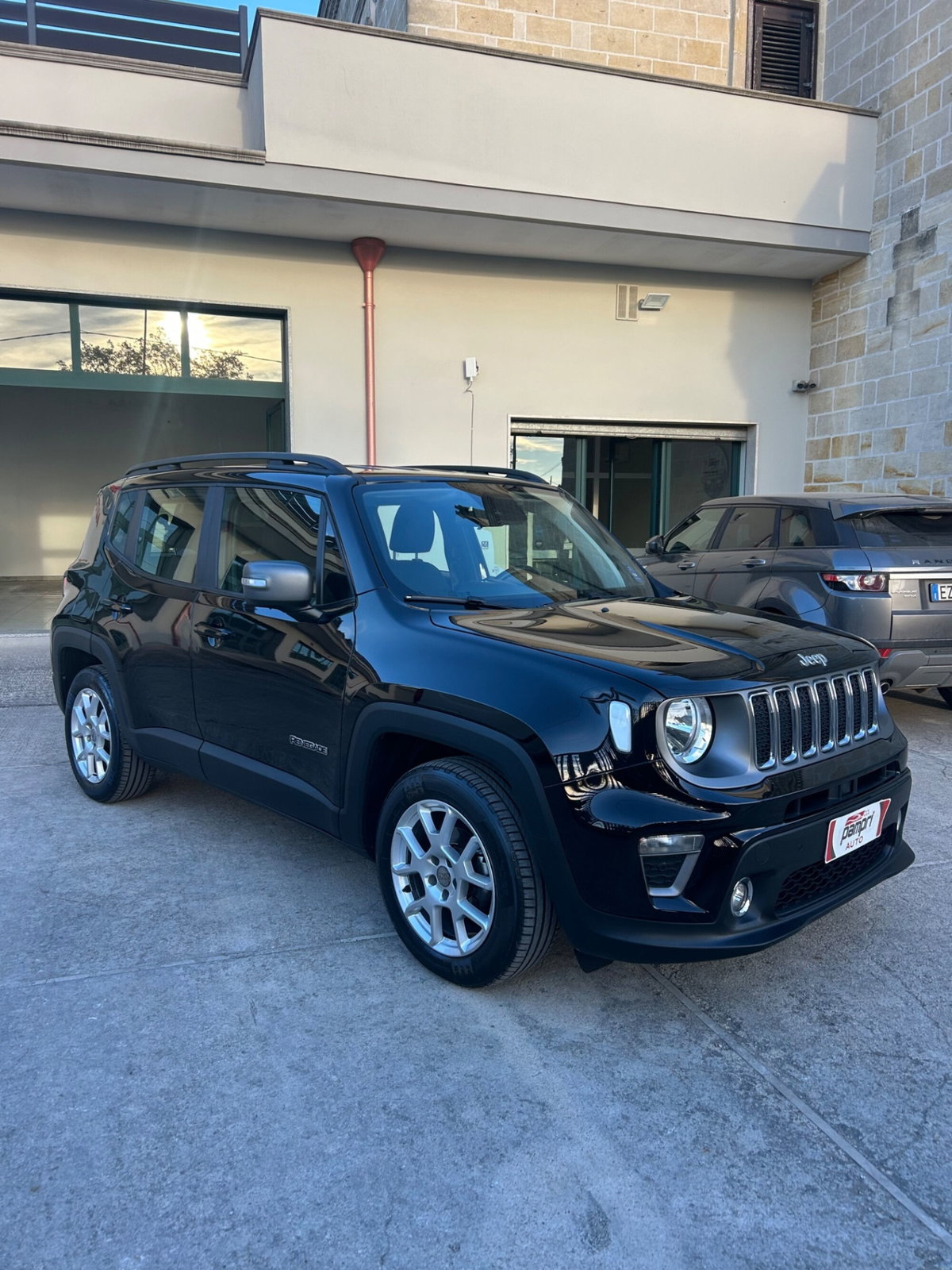 Jeep Renegade 1.6 Mjt 130 CV Longitude (5)