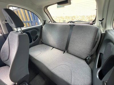 Nissan Micra 1.2 16V 65CV 3 porte Visia (10)