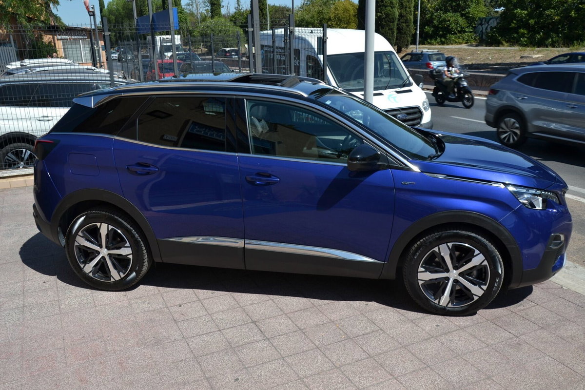 Peugeot 3008 BlueHDi 180 S&S EAT8 GT Pack (18)