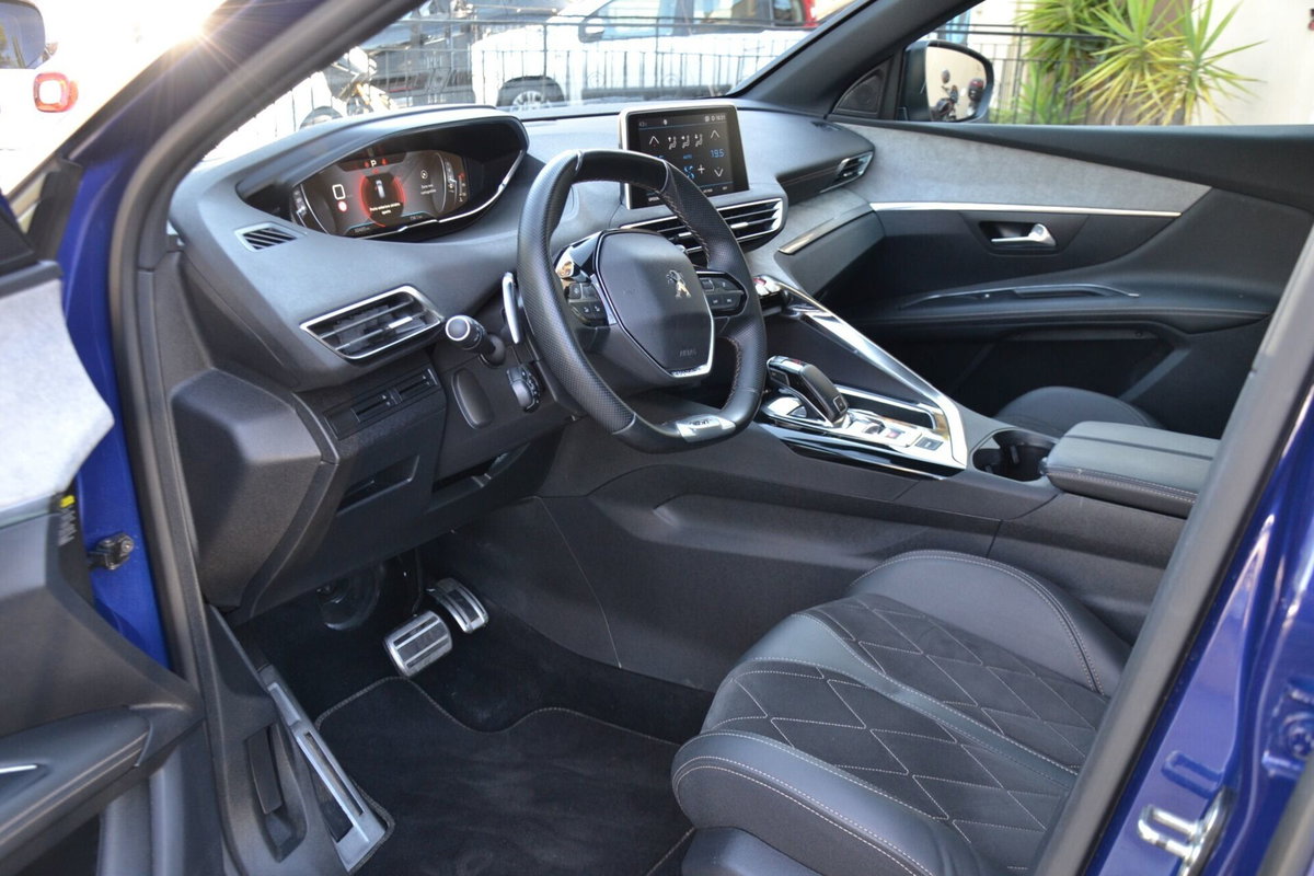 Peugeot 3008 BlueHDi 180 S&S EAT8 GT Pack (6)
