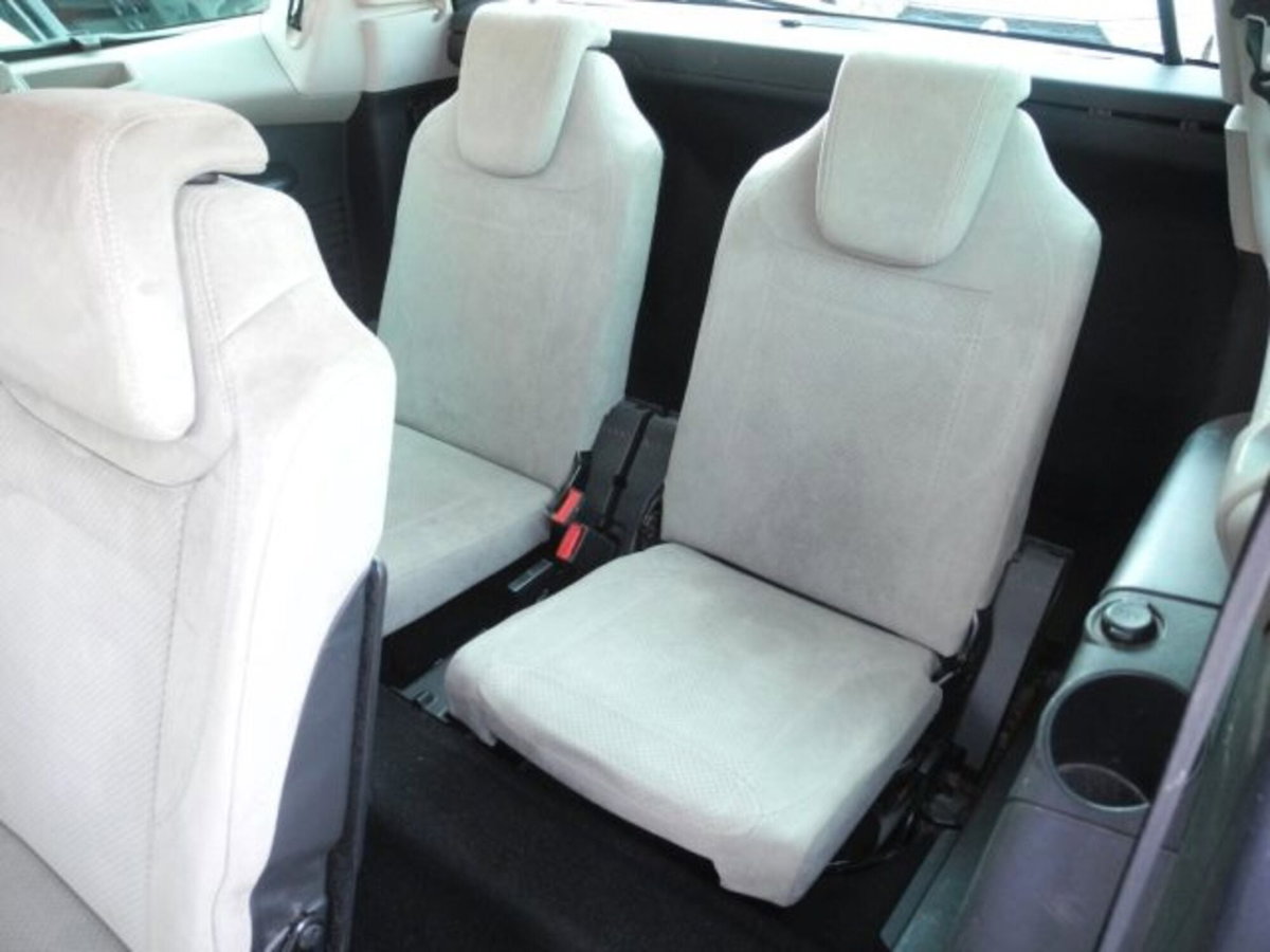 Citroen C4 Gran Picasso 1.6 Turbo THP 140 aut. Exclusive (13)