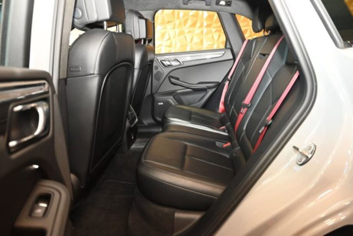 Porsche Macan 2.9 S 380cv pdk (11)