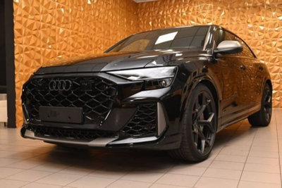 Audi RS Q8 Q8 4.0 mhev 48V performance 640cv tiptronic