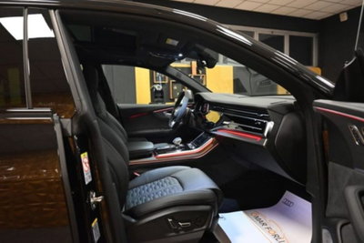 Audi RS Q8 Q8 4.0 mhev 48V performance 640cv tiptronic (10)