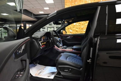 Audi RS Q8 Q8 4.0 mhev 48V performance 640cv tiptronic (9)