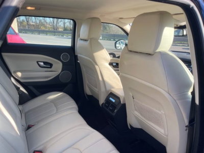 Land Rover Range Rover Evoque 2.0 TD4 180 CV 5p. Pure (15)