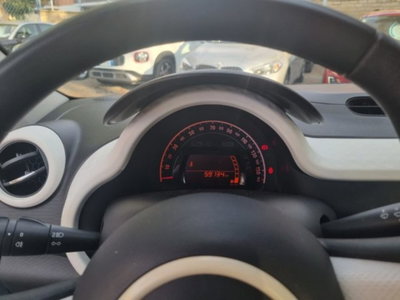 Renault Twingo 1.0 SCe Live (17)