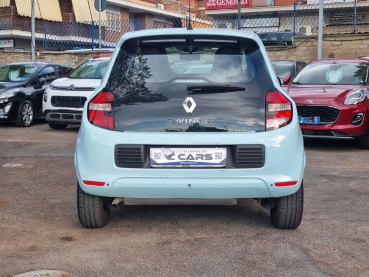 Renault Twingo 1.0 SCe Live (5)