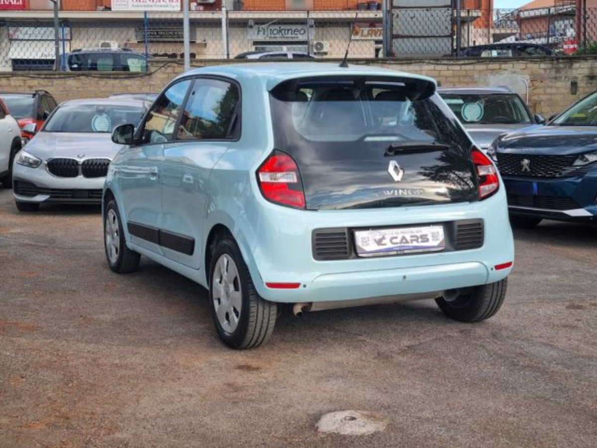 Renault Twingo 1.0 SCe Live (6)