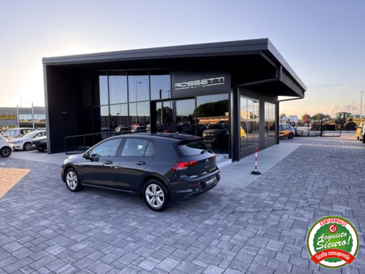Volkswagen Golf 1.0 TSI EVO Life (10)