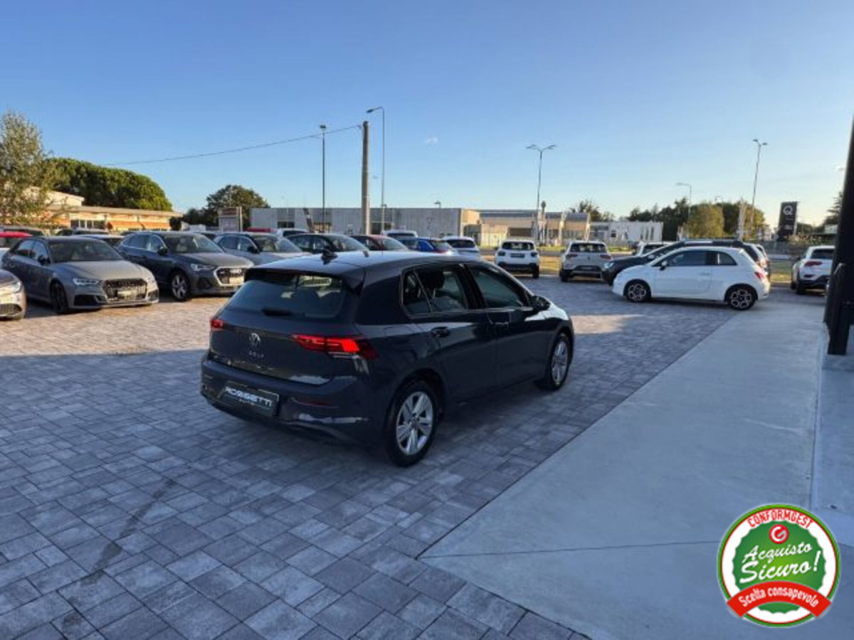 Volkswagen Golf 1.0 TSI EVO Life (9)
