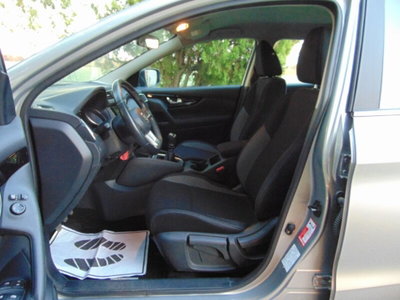 Nissan Qashqai 1.5 dCi Acenta (19)