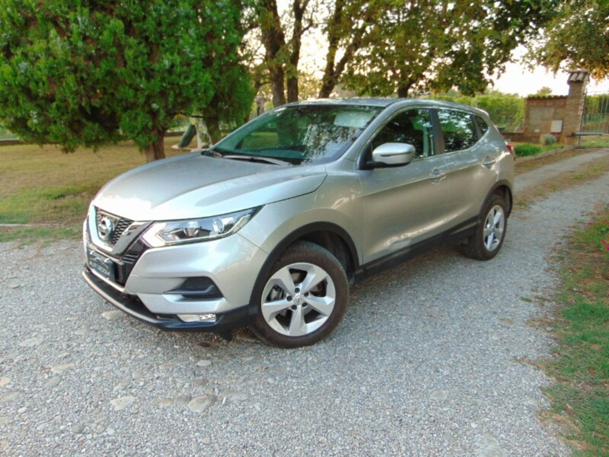 Nissan Qashqai 1.5 dCi Acenta (3)