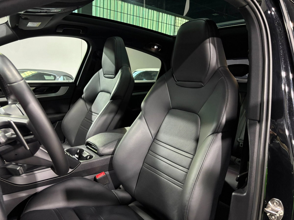 Porsche Cayenne Coupé 3.0 tiptronic (9)