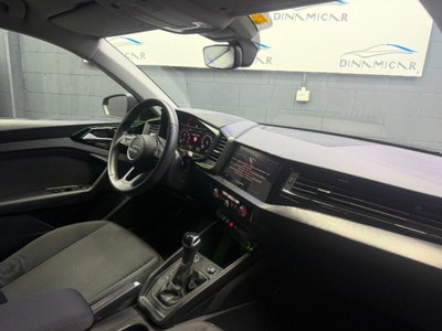 Audi A1 allstreet allstreet 30 TFSI S tronic Identity Contrast (9)