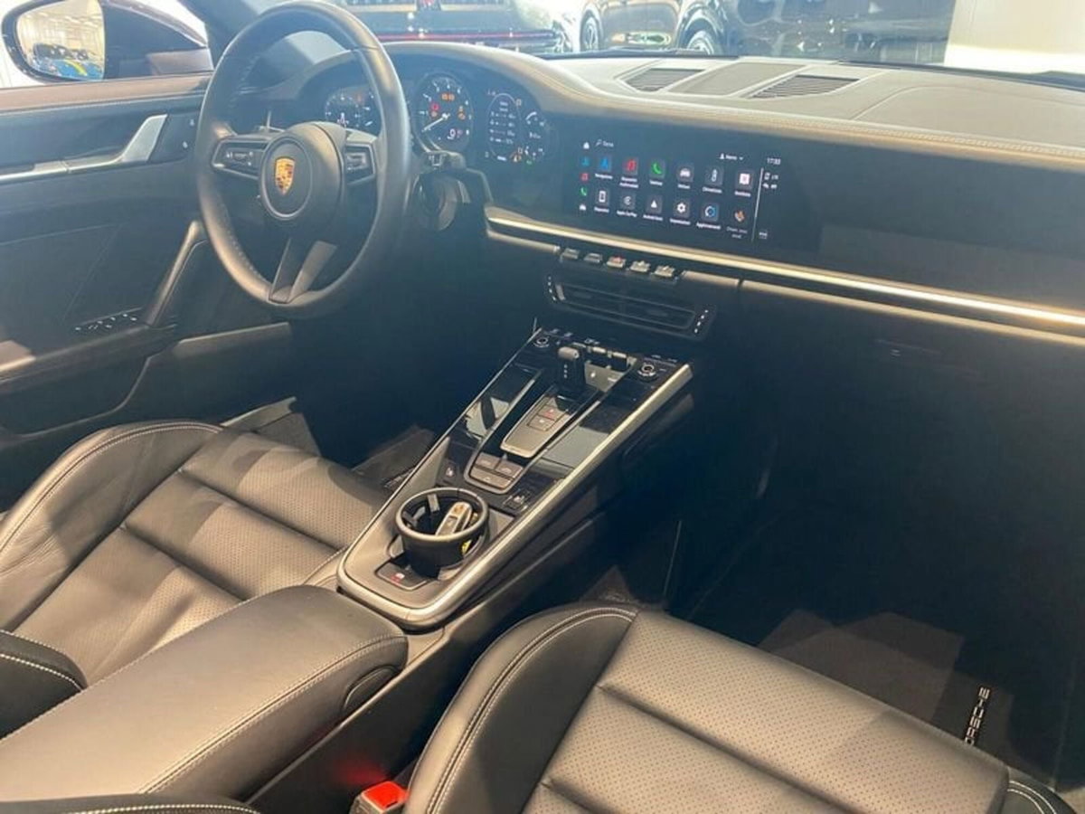 Porsche 911 Cabrio Carrera 4S (12)