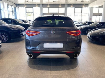 Alfa Romeo Stelvio Stelvio 2.2 Turbodiesel 190 CV AT8 RWD Executive (5)