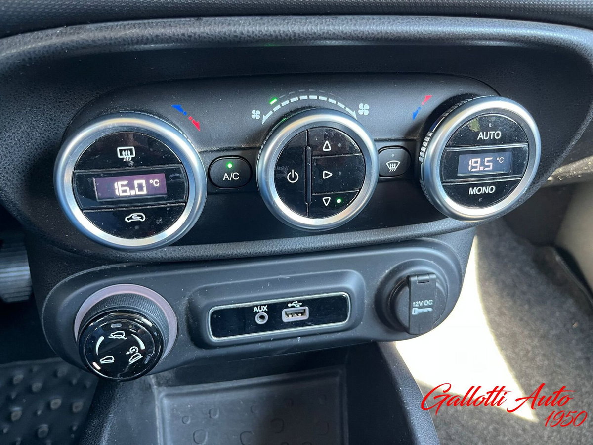 Fiat 500L 1.4 T-Jet 120 CV GPL Lounge (18)