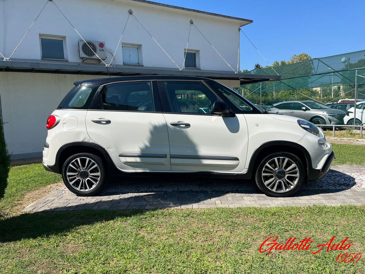 Fiat 500L 1.4 T-Jet 120 CV GPL Lounge (6)