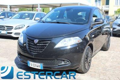 Lancia Ypsilon 1.2 69 CV 5 porte Elefantino usata