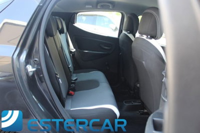 Lancia Ypsilon 1.2 69 CV 5 porte Elefantino (12)