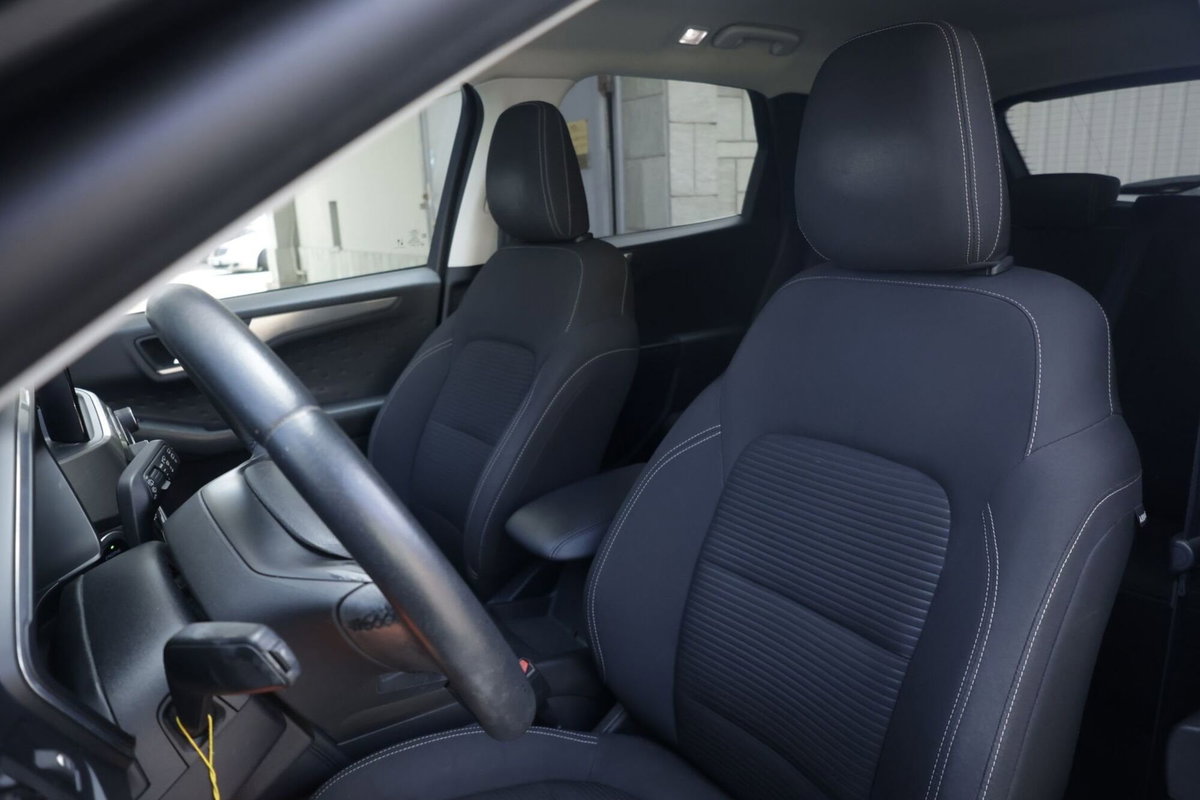 Ford Kuga 2.5 Plug In Hybrid 225 CV CVT 2WD Vignale (17)
