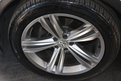 Volkswagen Tiguan 1.6 TDI SCR Sport BlueMotion Technology (6)