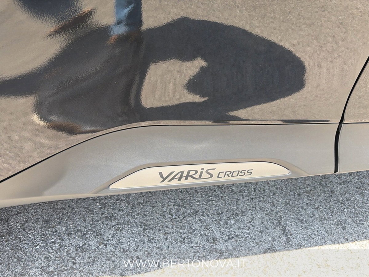 Toyota Yaris Cross 1.5 Hybrid 5p. E-CVT Trend (8)