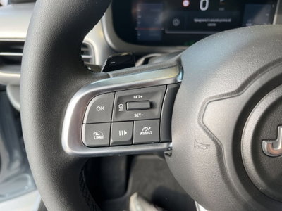 Jeep Avenger 1.2 turbo e-hybrid mhev Summit fwd 110cv edct6 (20)