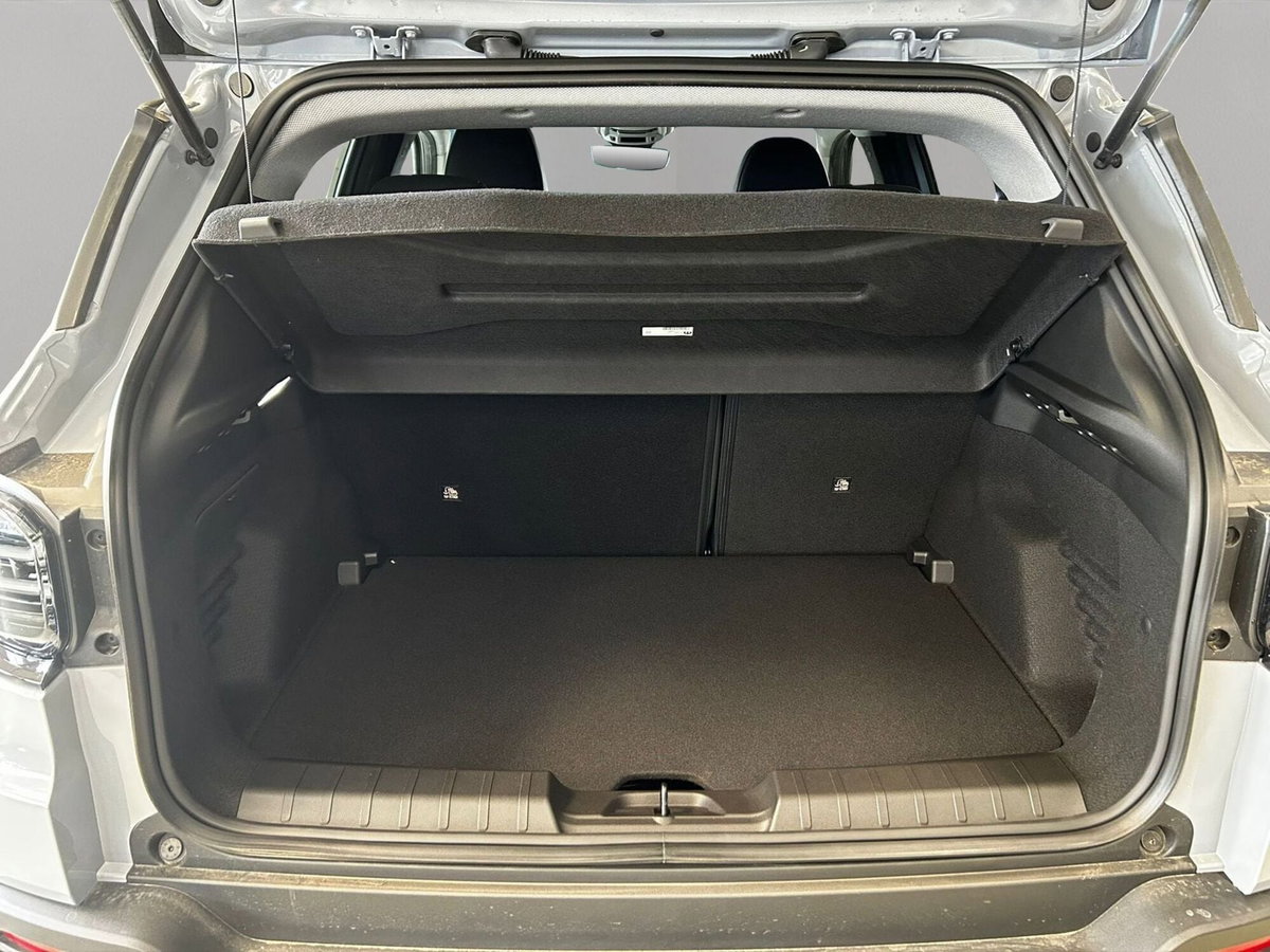 Jeep Avenger 1.2 turbo e-hybrid mhev Summit fwd 110cv edct6 (6)
