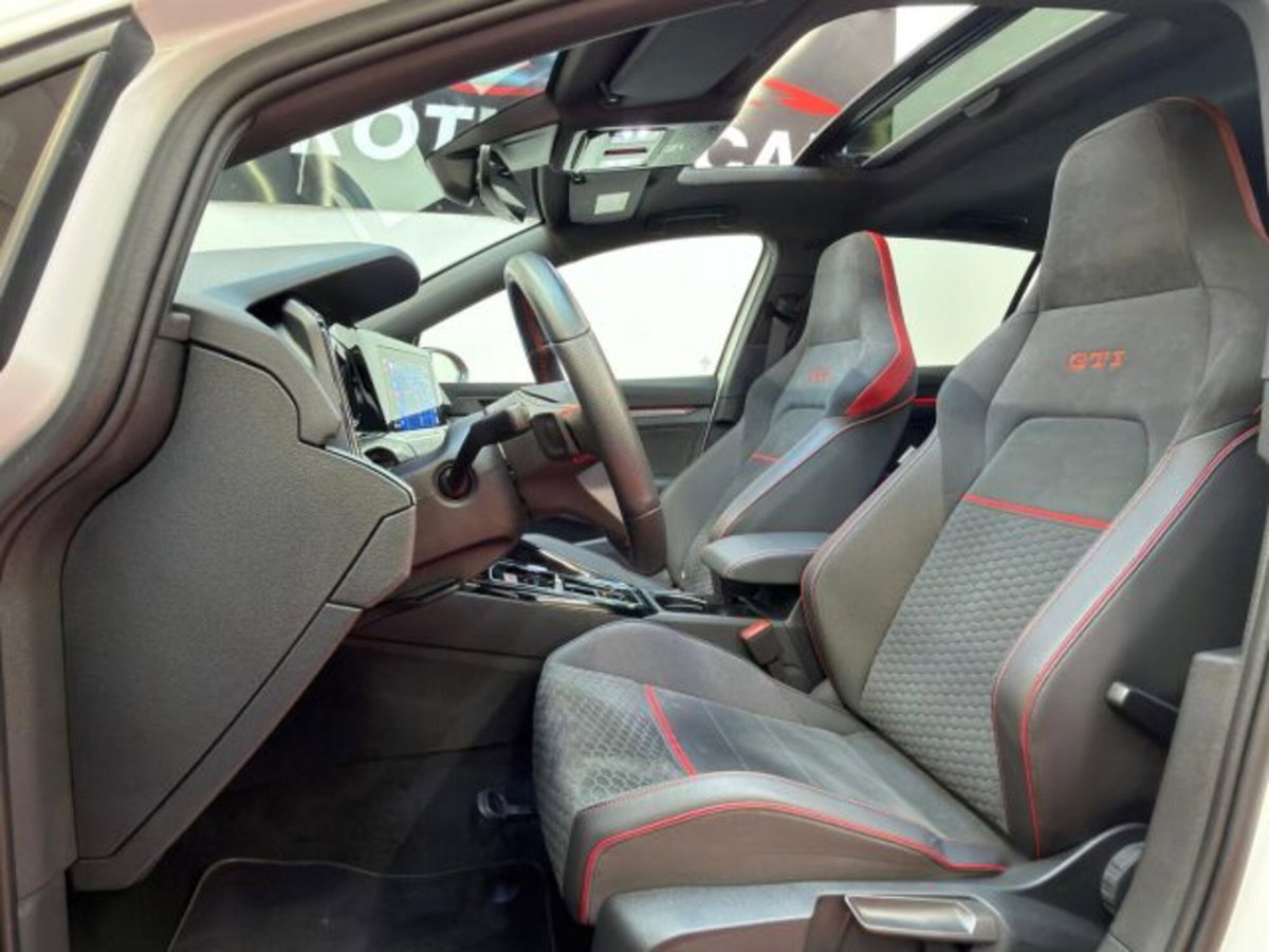 Volkswagen Golf 2.0 TSI GTI DSG Clubsport 45 (9)