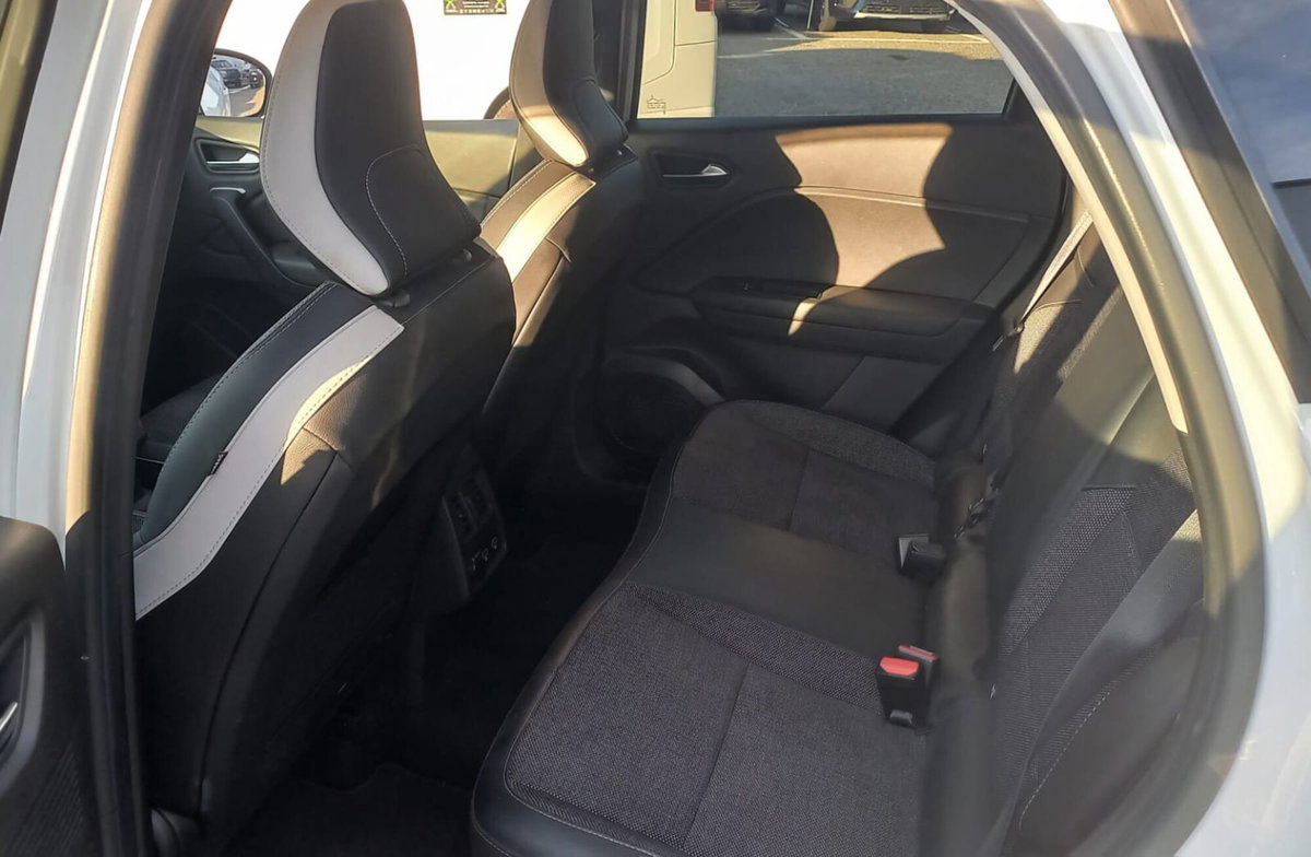 Renault Captur TCe 100 CV GPL Techno (6)