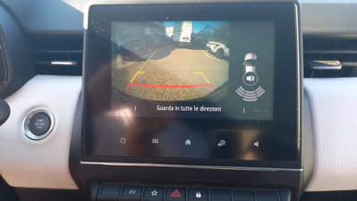 Renault Clio Full Hybrid E-Tech 140 CV 5 porte E-Tech (11)