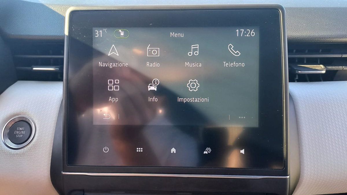 Renault Clio Full Hybrid E-Tech 140 CV 5 porte E-Tech (13)