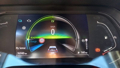 Renault Clio Full Hybrid E-Tech 140 CV 5 porte E-Tech (9)