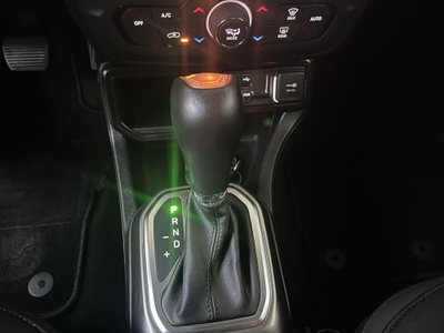 Jeep Renegade 1.6 Mjt DDCT 120 CV Business (14)