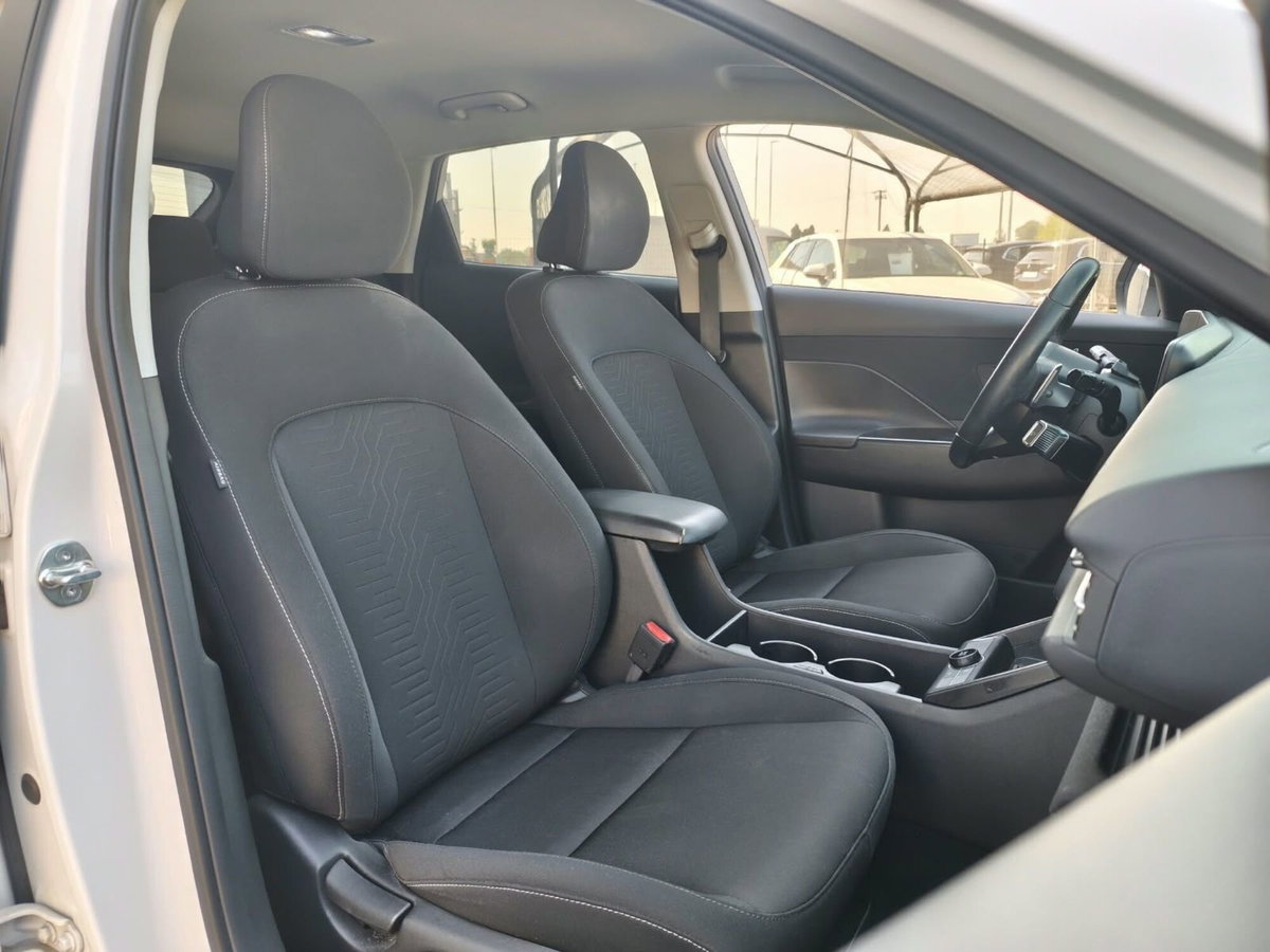 Hyundai Kona HEV 1.6 DCT XTech (13)