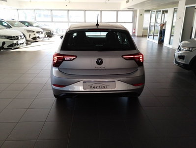 Volkswagen Polo 1.0 EVO (5)